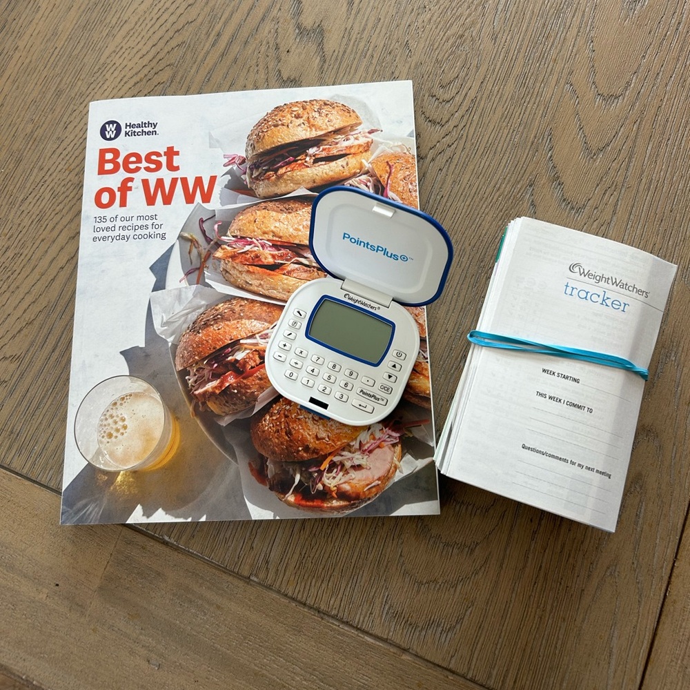 Weight Watchers PointsPlus Set with Cookbook and Tracker